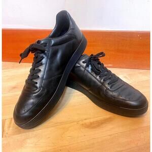 Louis Vuitton Leather "Rivoli" Sneaker 10 US Men Low Top Lace Up Black Black